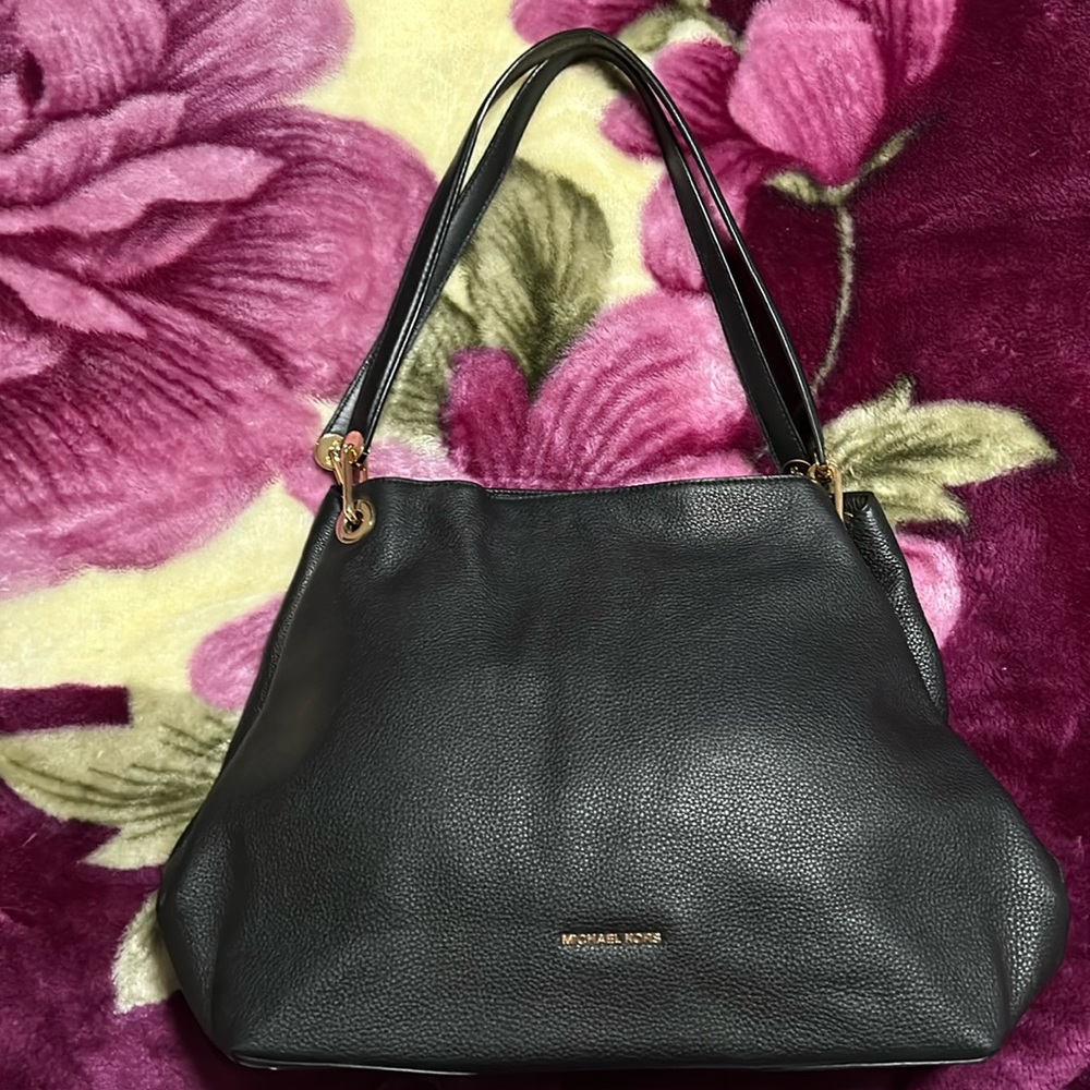 Michael Kors shoulder bag!!!